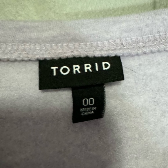 Torrid Drop Shoulder Sweatshirt - Crew Neck Soft Fleece Mandala Purple - Picture 4 of 9